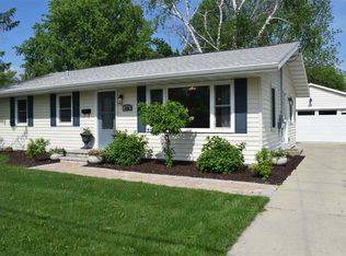 430 Market St, Oregon, WI 53575