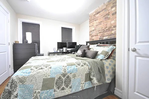 Rented by Town Residential | media 8