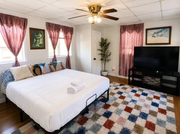 255 Columbia St APT 1, Fall River, MA 02721