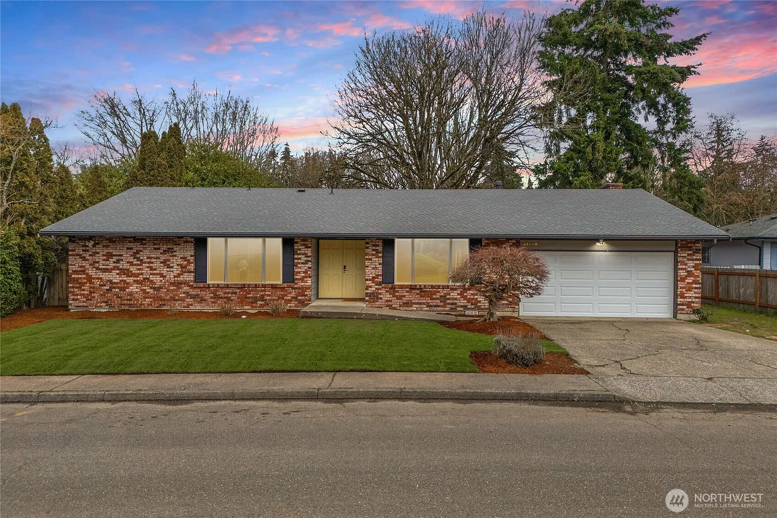 31408 27th Avenue SW photo 1