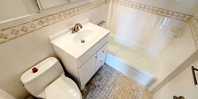 Rented by Corcoran | media 12