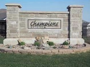 3170 Stanley Cup Dr, Marion, IA 52302