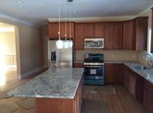 662 North St, Walpole, MA 02081
