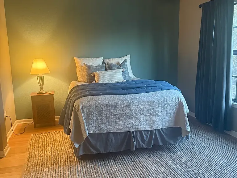 455 La Travesia Flora St #202 — Photo 8