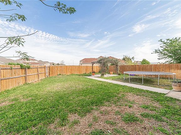 3rd image of 2203 Hannah Dr