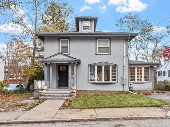 24 Myrtle Ave, Wakefield, MA 01880