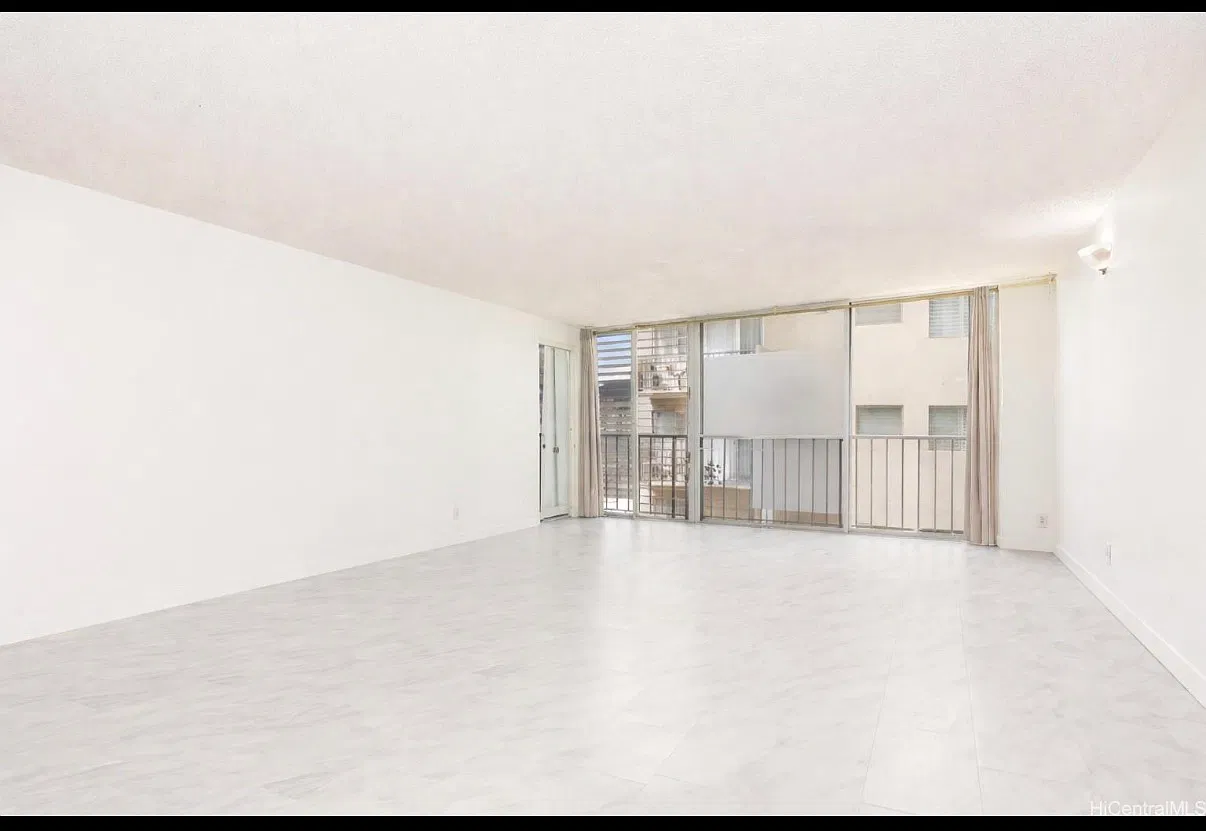 2 bed, 700 sqft, $2,950 — Photo 2