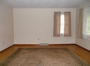 1st image of 133 Lincoln Dr