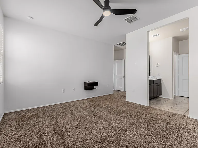 4656 W Nutmeg Ave — Photo 10