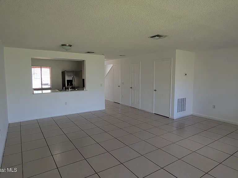 174 San Juan Cir — Photo 17