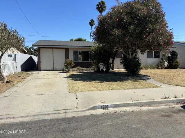 1200 N Oakley Ave, Santa Maria, CA 93458
