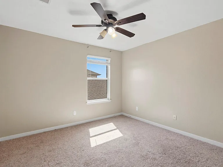 25907 Foxrun Vista Dr — Photo 35