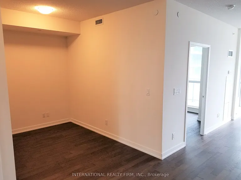 510 Curran Pl #2206 — Photo 5