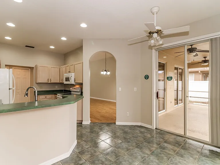 1839 Wood Trail St — Photo 5