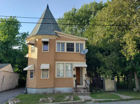 7 Cherry St, Gloversville, NY 12078