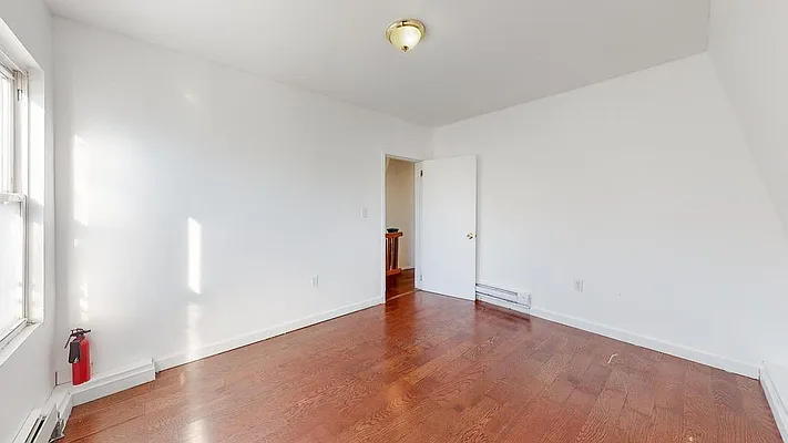 Sold by H.P. Greenfield Real Estate | media 33