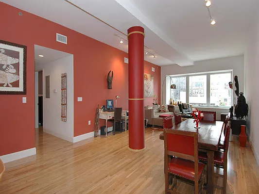 Sold by Sotheby's International Realty | media 37