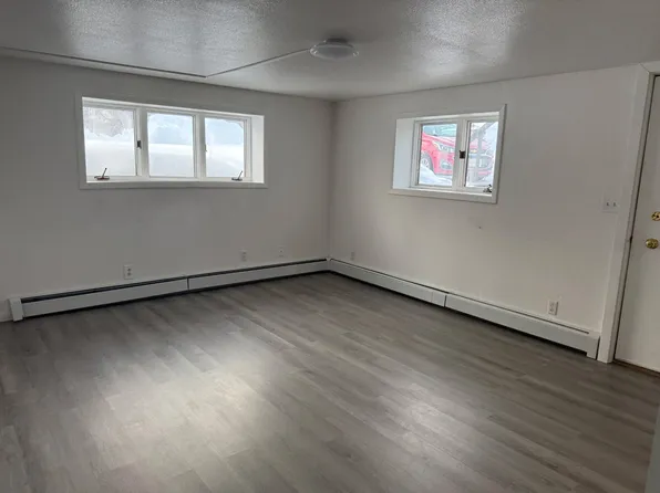 2440 Tanana Dr Unit 1, North Pole, AK 99705