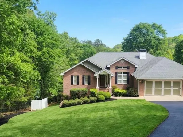 7913 S Barkers Bend Dr, Murrayville, GA 30564
