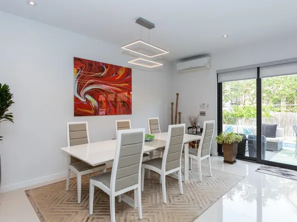 96 Columbia Terrace image 10 of 40