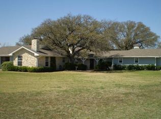 153 Deer Shadow Cir, Whitney, TX 76692