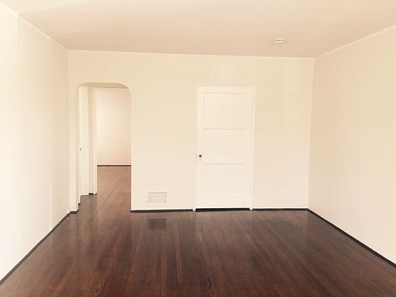 5th image of 228 Juniper St