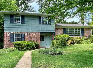 302 Hollyberry Rd, Severna Park, MD 21146