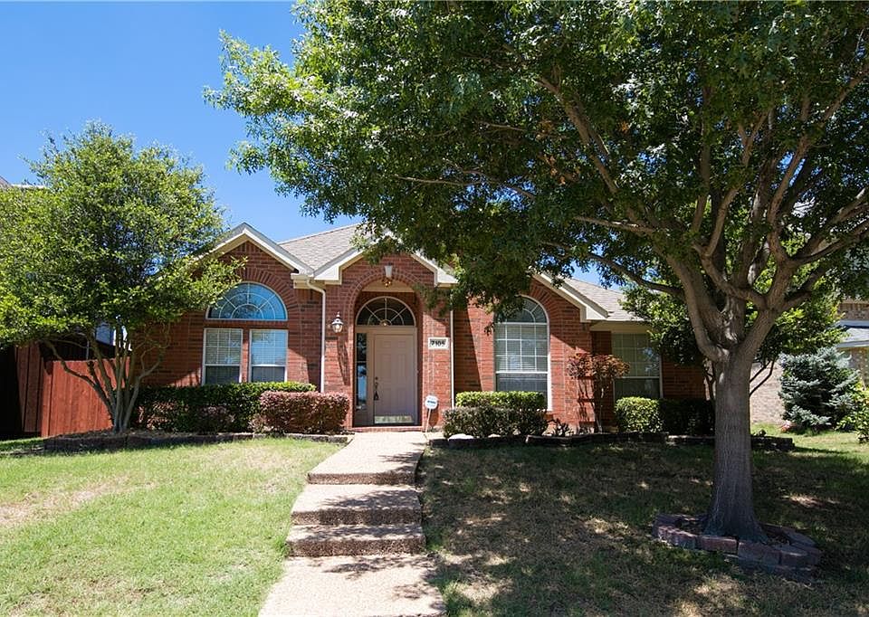 1st image of 7105 Dobbins Dr