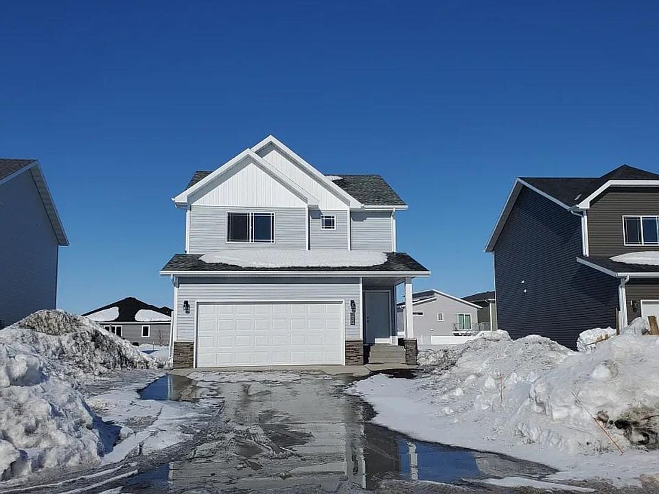1st image of 804 Cathy Dr W
