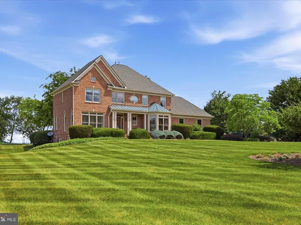 144 Widener Dr, Winchester, VA 22603