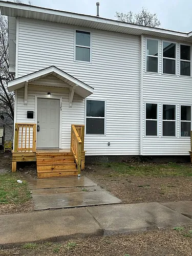 125-127 S Connor Ave Photo 1