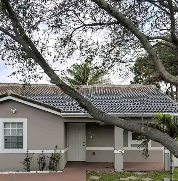 1st image of 2955 NW 6th Court