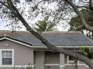 2955 NW 6th Ct, Pompano Beach, FL 33069