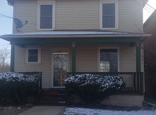 65 N Alfred Ave, Elgin, IL 60123
