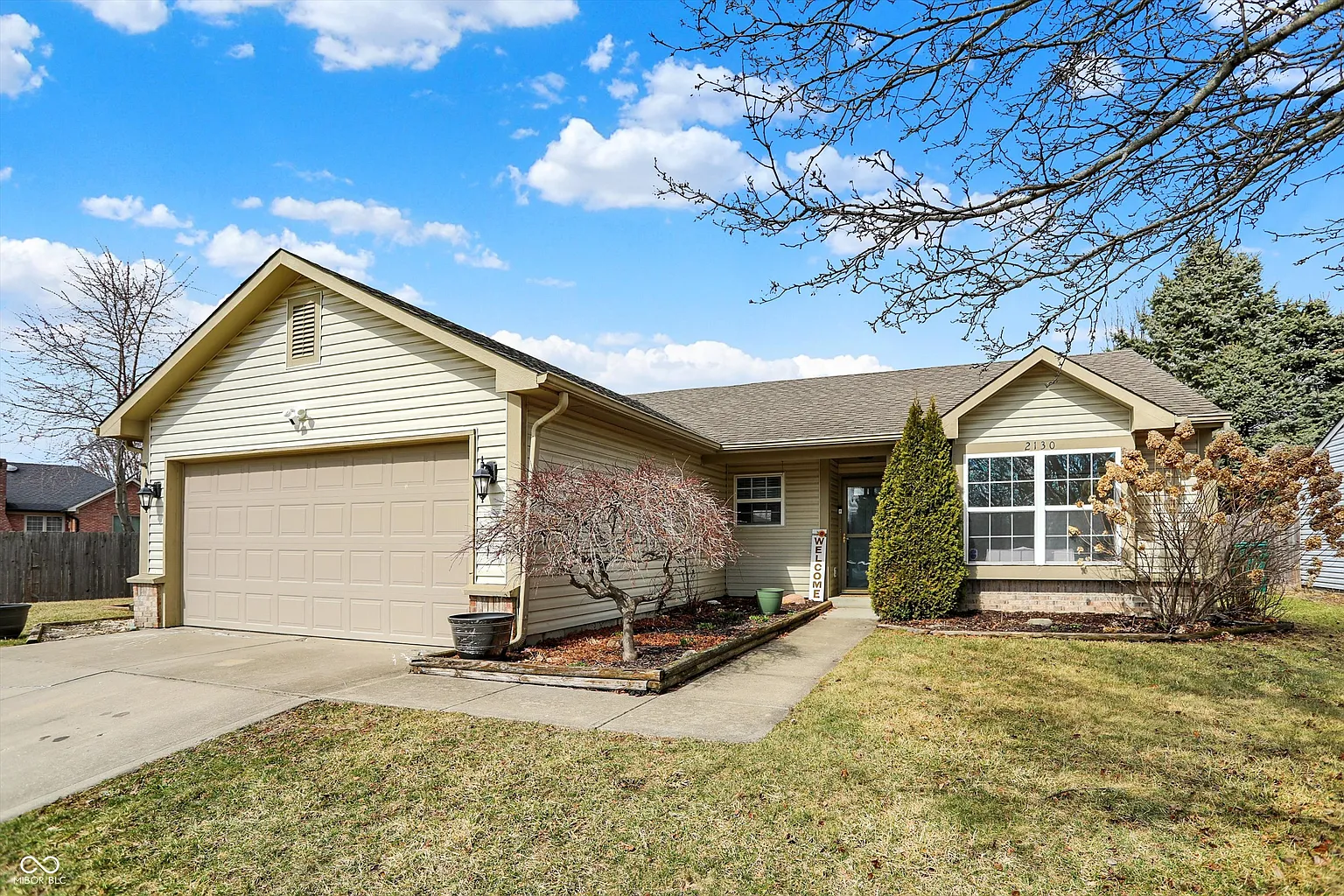 2130 Crossford Way photo 1