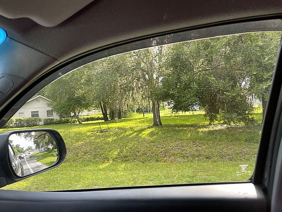 5th image of 38065 5th St