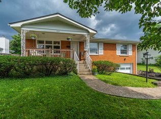 1712 Traveller Rd, Lexington, KY 40504