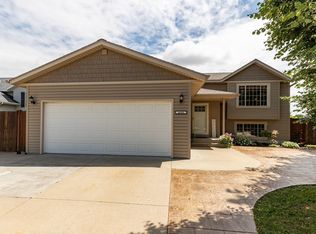 4688 Savannah Dr NW, Rochester, MN 55901