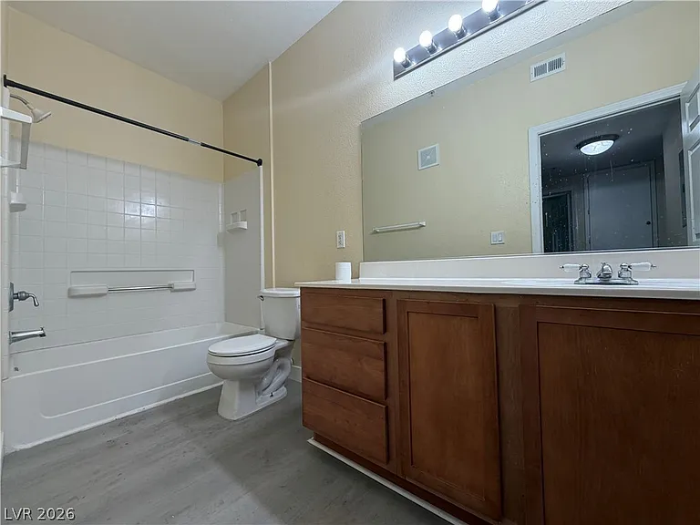 2291 W Horizon Ridge Pkwy #7141 — Photo 13