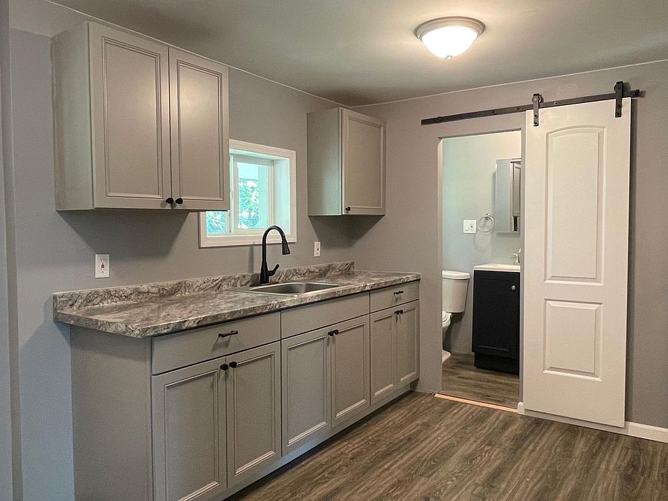 516 Main St 2, Catskill, NY 12414 Zillow