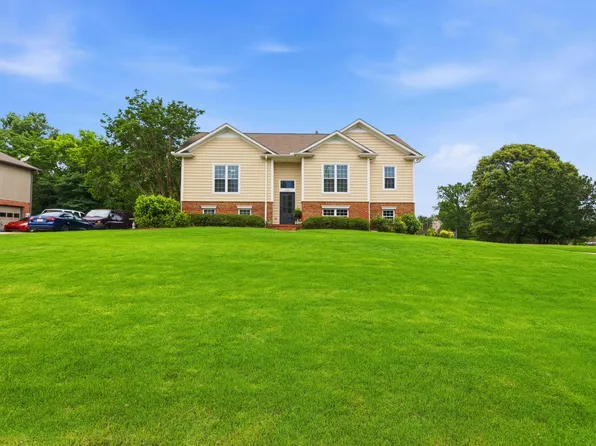 140 Heather Ridge Dr, Pelham, AL 35124