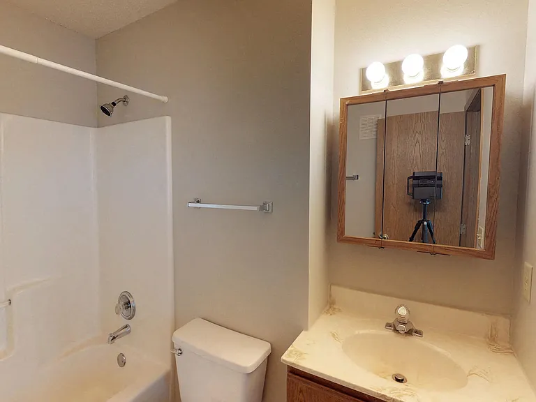 Prairie Winds Apartments — Photo 49