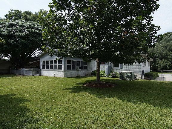 Another view of back yard