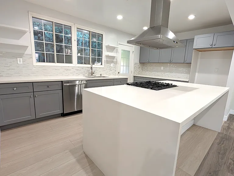 12602 Foxley Dr — Photo 9