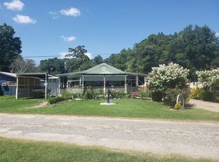 108 W Big Lake Rd, Trinity, TX 75862