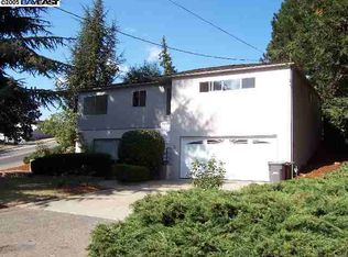 19851 Walnut Rd, Castro Valley, CA 94546