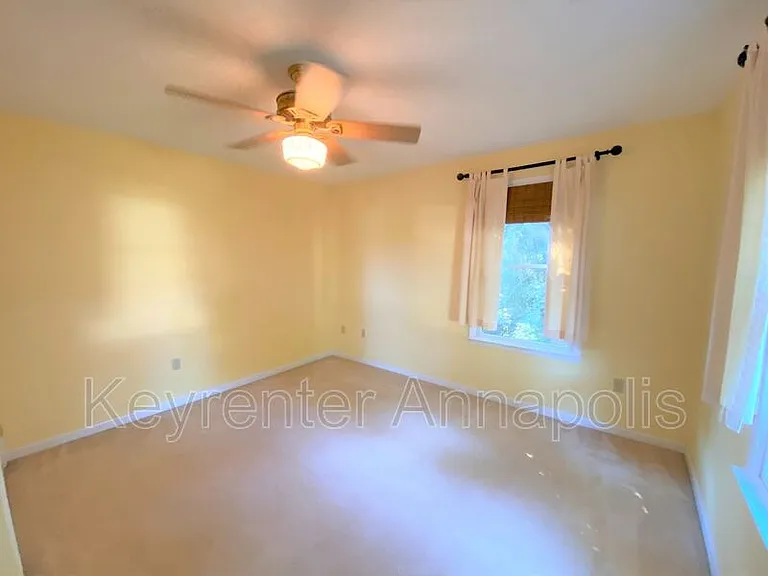 1161 Green Holly Dr — Photo 20