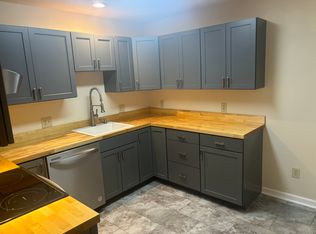 26 Springdale Rd APT D, Asheville, NC 28805