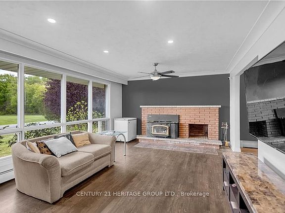 5th image of 348 Windham St #12