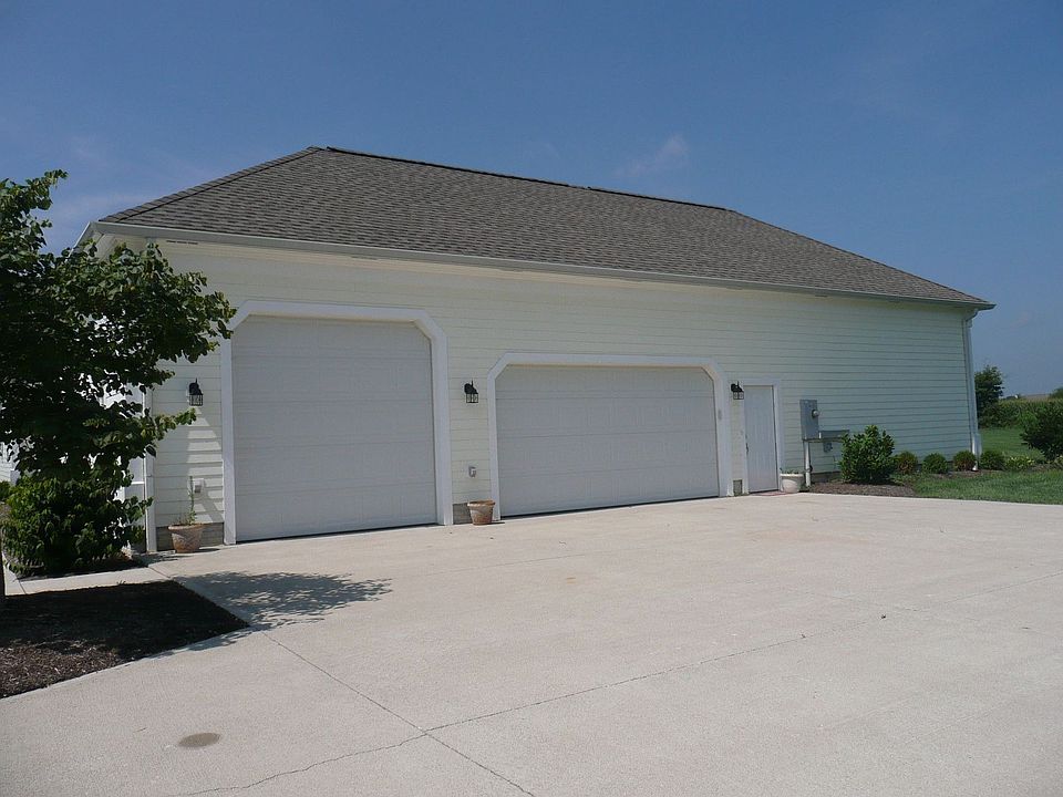 1st image of 6426 Crooked Elm Ct